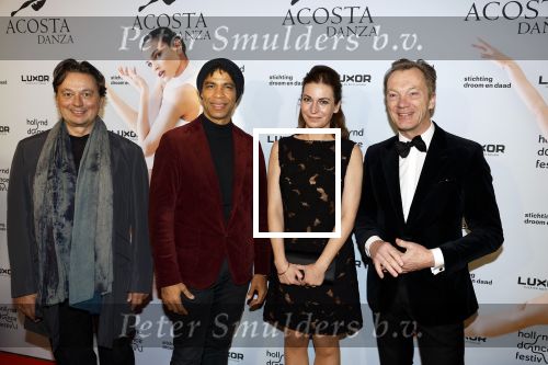 Rotterdam 8 februari 2023
Premiere van de dansvoorstelling van Acosta Danza in nieuwe Luxor. Samuel Wuersten, Carlos Acosta, Laura Dufour en Wim Pijbes