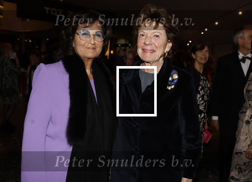 Rotterdam 8 februari 2023
Premiere van de dansvoorstelling van Acosta Danza in nieuwe Luxor. Neelie Kroes en Sylvia Toth