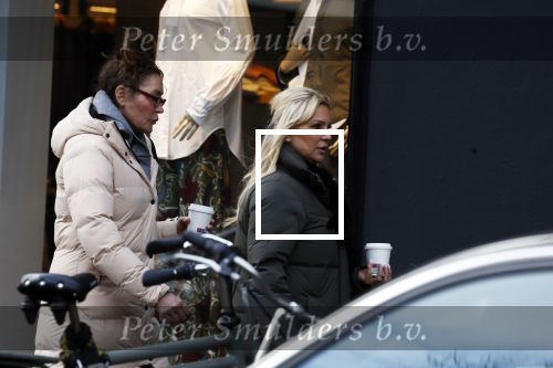 Amsterdam 11 februari 2023
Tatjana met koffie in Amsterdam zuid.