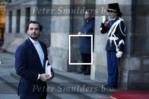 Amsterdam 17 januari 2023
Nieuwjaarsreceptie van Koning Willem Alexander en Koningin Maxima op paleis op de dam.
Davide Heijmans de vrouw van Thierry Baudet is daar aan het fotograferen.