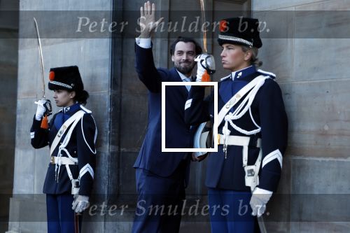 Amsterdam 17 januari 2023
Nieuwjaarsreceptie van Koning Willem Alexander en Koningin Maxima op paleis op de dam.
Davide Heijmans de vrouw van Thierry Baudet is daar aan het fotograferen.