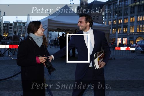 Amsterdam 17 januari 2023
Nieuwjaarsreceptie van Koning Willem Alexander en Koningin Maxima op paleis op de dam.
Davide Heijmans de vrouw van Thierry Baudet is daar aan het fotograferen.
