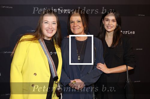 Amsterdam 11 februari 2023
Premiere Soy Kroon in het nieuwe deLamar theater.
Xandra Brood met haar dochters Holly Brood en Lola Brood