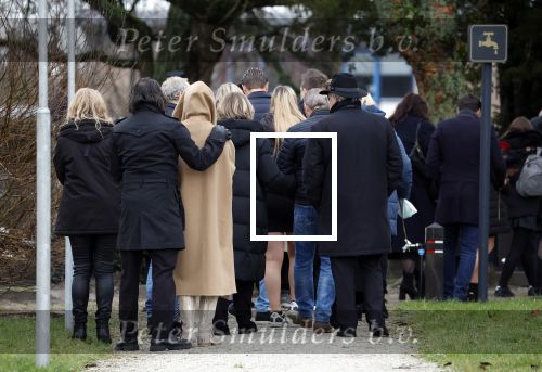 Hoofdorp 5 januari 2023
Begrafenis Tonny Alberti in zijn woonplaats Hoofddorp.
OA aanwezig zijn vrouw Marla Wilschut en zoon Dennis Alberti .
Ook zus Willeke Alberti en haar kindeen Kaj Lerby Johnny de Mol en zijn vrouw Anouk de Mol waren aanwezig.