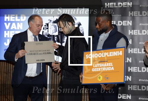Amsterdam 10 januari 2024
Bekendmaking held van het jaar 2023 van magazine Helden bij Gassan Diamonds. De winnaars zijn Quilindschy Hartman Lutsharel Geertruida en Femke Bol  ( haar ouders haalden prijs op). Benno leeser en Quilindschy Hartman