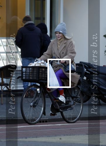 Amsterdam 8 januari 2024
Chantal janzen op de fiets in Amsterdam zuid