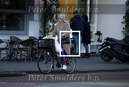 Amsterdam 8 januari 2024
Chantal janzen op de fiets in Amsterdam zuid