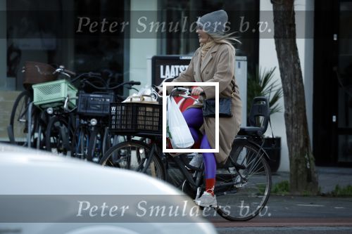 Amsterdam 8 januari 2024
Chantal janzen op de fiets in Amsterdam zuid