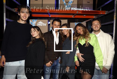 Amsterdam 15 januari 2024
Presentatie nieuwe zender HGTV Nederland .
Aanwezig oa de complete familie Froger . Rene Froger en Natasja Froger Danny Froger en Ann Dominique Maxim Froger en Sammy Verheij Maxim Froger  en Ruby v Wanrooij en Natacha Froger met haar verloofde Matthijs Timmermans