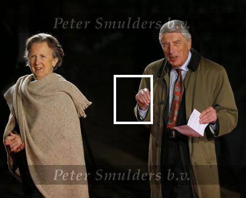 Utrecht 8 december 2014
Mr Pieter v Vollenhoven viert samen met zijn familie ,Prinses Margriet Prins Maurits Prinses Marilene Prins Bernhard Jr. Prinses Annette Prins Floris Prinses Aimee Prins Pieter Christiaan en Prinses Anita zijn 75e verjaardag in het Beatrix theater.