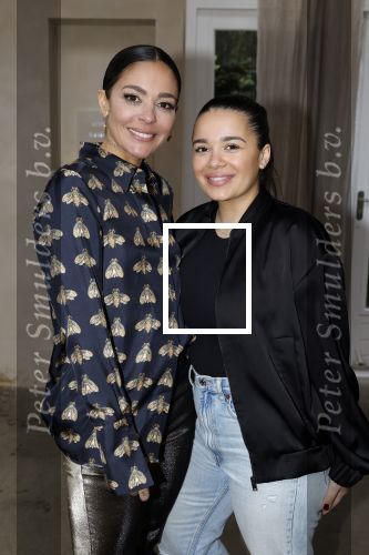 Amsterdam 4 januari 2023
Presentatie nieuwe boek Faya Lourens. Fajah met haar dochter