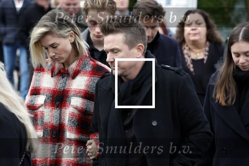 Hoofdorp 5 januari 2023
Begrafenis Tonny Alberti in zijn woonplaats Hoofddorp.
OA aanwezig zijn vrouw Marla Wilschut en zoon Dennis Alberti .
Ook zus Willeke Alberti en haar kindeen Kaj Lerby Johnny de Mol en zijn vrouw Anouk de Mol waren aanwezig.