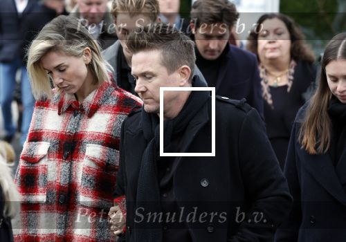Hoofdorp 5 januari 2023
Begrafenis Tonny Alberti in zijn woonplaats Hoofddorp.
OA aanwezig zijn vrouw Marla Wilschut en zoon Dennis Alberti .
Ook zus Willeke Alberti en haar kindeen Kaj Lerby Johnny de Mol en zijn vrouw Anouk de Mol waren aanwezig.