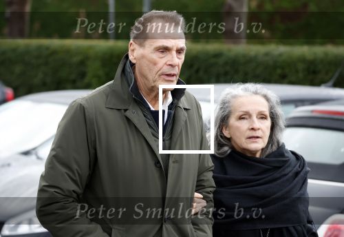 Hoofdorp 5 januari 2023
Begrafenis Tonny Alberti in zijn woonplaats Hoofddorp.
OA aanwezig zijn vrouw Marla Wilschut en zoon Dennis Alberti .
Ook zus Willeke Alberti en haar kindeen Kaj Lerby Johnny de Mol en zijn vrouw Anouk de Mol waren aanwezig. Joop Oonk kwam met zijn vrouw