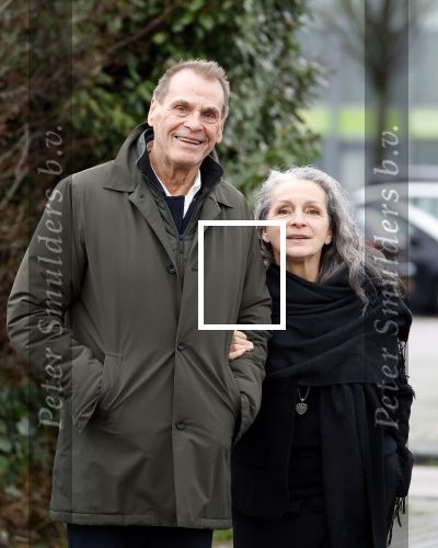 Hoofdorp 5 januari 2023
Begrafenis Tonny Alberti in zijn woonplaats Hoofddorp.
OA aanwezig zijn vrouw Marla Wilschut en zoon Dennis Alberti .
Ook zus Willeke Alberti en haar kindeen Kaj Lerby Johnny de Mol en zijn vrouw Anouk de Mol waren aanwezig. Joop Oonk kwam met zijn vrouw