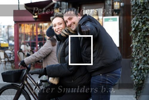 Amsterdam 9 januari 2024
Loiza lamers met partner op electrische van Moof fiets in Amsterdam.