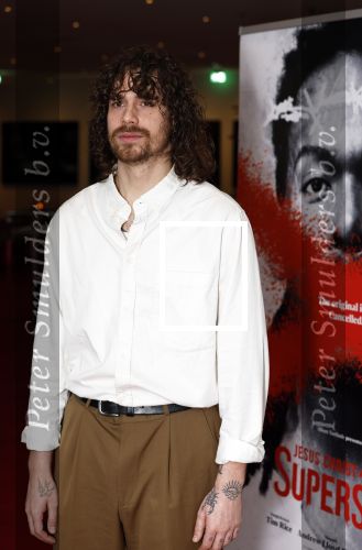 Amsterdam 4 januari 2024
Castpresentatie Jesus Christ Superstar in het DeLaMar theater met oa Paul de Leeuw Djeangu Macrooy Alex Klaasen Lucas hamming  Magtel de Laat . Albert Verlinde is de producent en Ivo v Hove de regisseur.