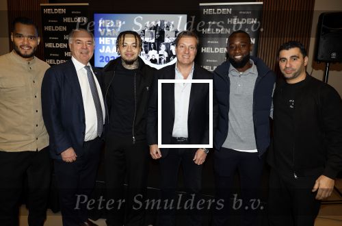 Amsterdam 10 januari 2024
Bekendmaking held van het jaar 2023 van magazine Helden bij Gassan Diamonds. De winnaars zijn Quilindschy Hartman Lutsharel Geertruida en Femke Bol  ( haar ouders haalden prijs op). Michel Vorm Quilindschy Hartman en Benno Leeser Davids Bijlsma en Lutsharel Geertruida
