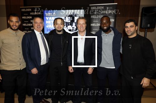 Amsterdam 10 januari 2024
Bekendmaking held van het jaar 2023 van magazine Helden bij Gassan Diamonds. De winnaars zijn Quilindschy Hartman Lutsharel Geertruida en Femke Bol  ( haar ouders haalden prijs op). Michel Vorm Quilindschy Hartman en Benno Leeser Davids Bijlsma en Lutsharel Geertruida