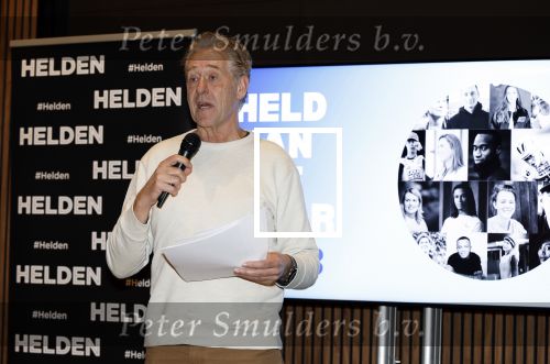 Amsterdam 10 januari 2024
Bekendmaking held van het jaar 2023 van magazine Helden bij Gassan Diamonds. De winnaars zijn Quilindschy Hartman Lutsharel Geertruida en Femke Bol  ( haar ouders haalden prijs op).Peter Heerschop