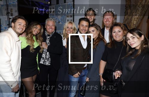 Amsterdam 15 januari 2024
Presentatie nieuwe zender HGTV Nederland .
Aanwezig oa de complete familie Froger . Rene Froger en Natasja Froger Danny Froger en Ann Dominique Maxim Froger en Sammy Verheij Maxim Froger  en Ruby v Wanrooij en Natacha Froger met haar verloofde Matthijs Timmermans
