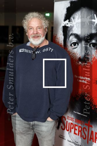 Amsterdam 4 januari 2024
Castpresentatie Jesus Christ Superstar in het DeLaMar theater met oa Paul de Leeuw Djeangu Macrooy Alex Klaasen Lucas hamming  Magtel de Laat . Albert Verlinde is de producent en Ivo v Hove de regisseur. Richard Spijkers