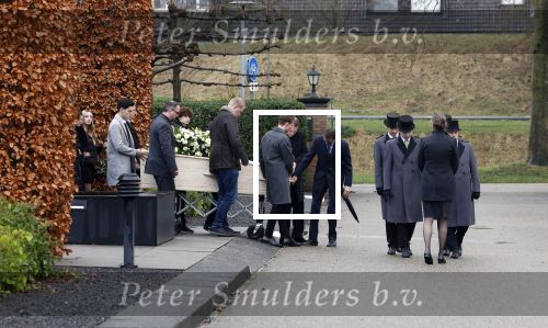 Hoofdorp 5 januari 2023
Begrafenis Tonny Alberti in zijn woonplaats Hoofddorp.
OA aanwezig zijn vrouw Marla Wilschut en zoon Dennis Alberti .
Ook zus Willeke Alberti en haar kindeen Kaj Lerby Johnny de Mol en zijn vrouw Anouk de Mol waren aanwezig.