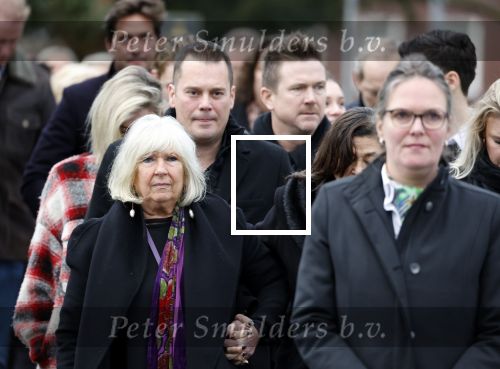 Hoofdorp 5 januari 2023
Begrafenis Tonny Alberti in zijn woonplaats Hoofddorp.
OA aanwezig zijn vrouw Marla Wilschut en zoon Dennis Alberti .
Ook zus Willeke Alberti en haar kindeen Kaj Lerby Johnny de Mol en zijn vrouw Anouk de Mol waren aanwezig.