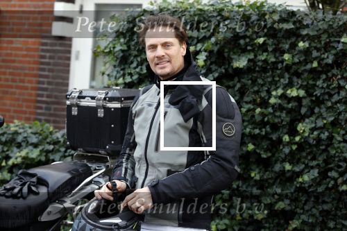 Amsterdam 4 januari 2024
Winston post op zijn BMW motor