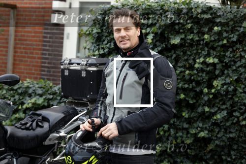 Amsterdam 4 januari 2024
Winston post op zijn BMW motor