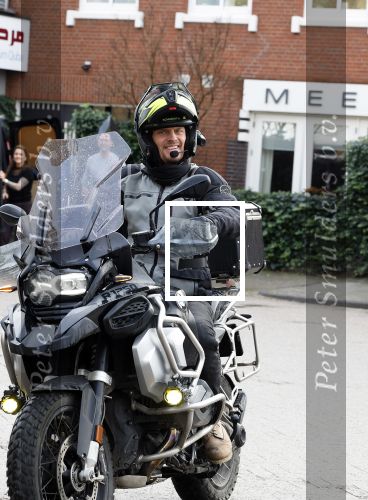 Amsterdam 4 januari 2024
Winston post op zijn BMW motor
