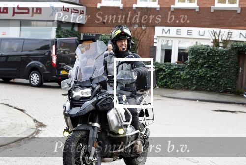 Amsterdam 4 januari 2024
Winston post op zijn BMW motor