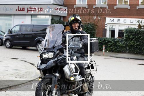 Amsterdam 4 januari 2024
Winston post op zijn BMW motor