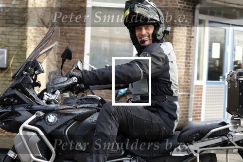 Amsterdam 4 januari 2024
Winston post op zijn BMW motor