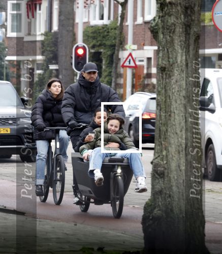Amsterdam 9 januari 2024
Badr hari en ... in bakfiets in Amsterdam zuid.