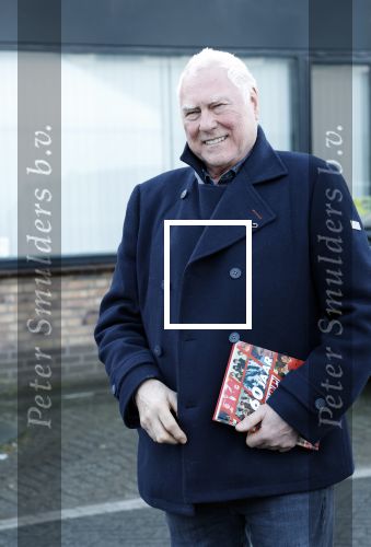Hoek van Holland 2 januari 2025
De top 40 reikt prijzen uit aan ded Nederlandse Arteisten die in 1 jaar het langste op nummer 1 hebben gestaan .
Onder andere aanwezig Piet Veerman Erik de Zwart Corry Konings George Baker Jacques Herb Ben Cramer ea
Het geestje was in het Art Museum. Cesar Zuiderwijk