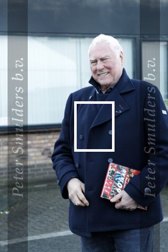 Hoek van Holland 2 januari 2025
De top 40 reikt prijzen uit aan ded Nederlandse Arteisten die in 1 jaar het langste op nummer 1 hebben gestaan .
Onder andere aanwezig Piet Veerman Erik de Zwart Corry Konings George Baker Jacques Herb Ben Cramer ea
Het geestje was in het Art Museum. Cesar Zuiderwijk