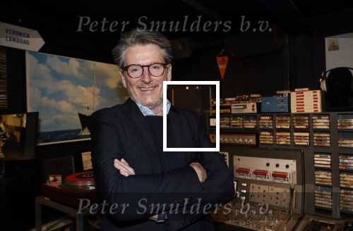 Hoek van Holland 2 januari 2025
De top 40 reikt prijzen uit aan ded Nederlandse Arteisten die in 1 jaar het langste op nummer 1 hebben gestaan .
Onder andere aanwezig Piet Veerman Erik de Zwart Corry Konings George Baker Jacques Herb Ben Cramer ea
Het geestje was in het Art Museum.