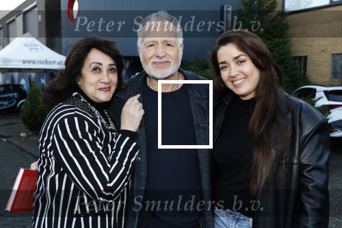 Hoek van Holland 2 januari 2025
De top 40 reikt prijzen uit aan ded Nederlandse Arteisten die in 1 jaar het langste op nummer 1 hebben gestaan .
Onder andere aanwezig Piet Veerman Erik de Zwart Corry Konings George Baker Jacques Herb Ben Cramer ea
Het geestje was in het Art Museum.