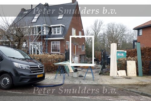 Amstelveen 2 januari 2025
Het nieuwe huis van Johnny Heitinga aan de Amstel wordt grondig verbouwd.