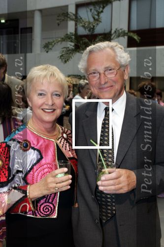 Utrecht 12 juni 2005
Modeshow Jaap Rijnbende bij Mercedes/chrysler
Judith Bosch met man