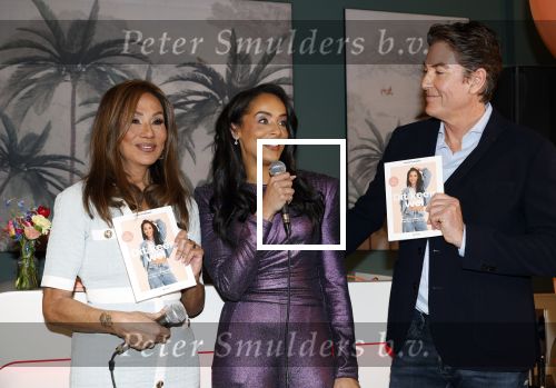 Amsterdam 8 januari 2025
Boekpresentatie Dyantha Brooks in het College Hotel . Patty Brard Bart Ettekoven en Dyantrha Brooks