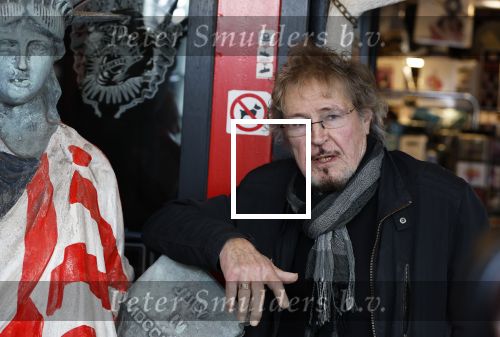 Hoek van Holland 2 januari 2025
De top 40 reikt prijzen uit aan ded Nederlandse Arteisten die in 1 jaar het langste op nummer 1 hebben gestaan .
Onder andere aanwezig Piet Veerman Erik de Zwart Corry Konings George Baker Jacques Herb Ben Cramer ea
Het geestje was in het Art Museum.