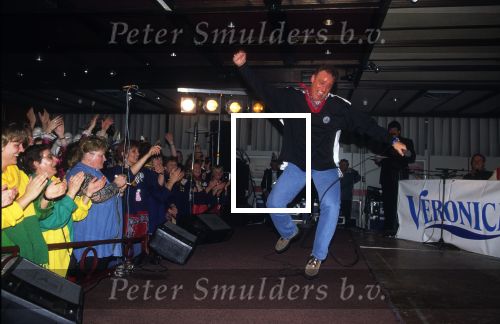 Carnaval 1995
Optreden Rene van der Gijp met zijn hit(je)
\