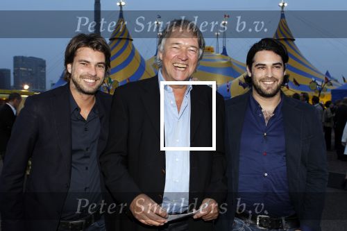 Amsterdam 7 oktober 2010
Premiere cirque du soleil bij de amsterdam Arena. Ron Rick en Bob Brandsteder
Peter Smulders bv