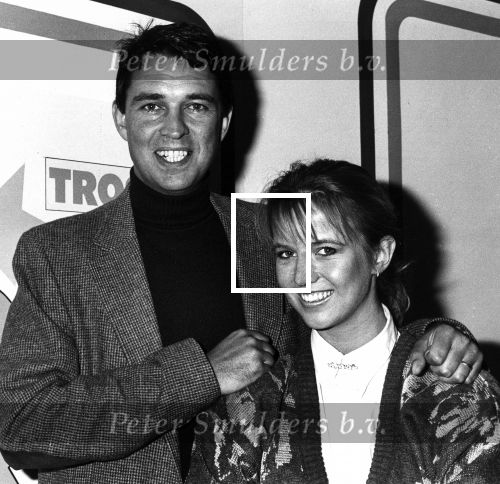 1985 
Linda de Mol als assistente van Ron Brandsteder bij de Showbizzquiz
Foto Peter Smulders