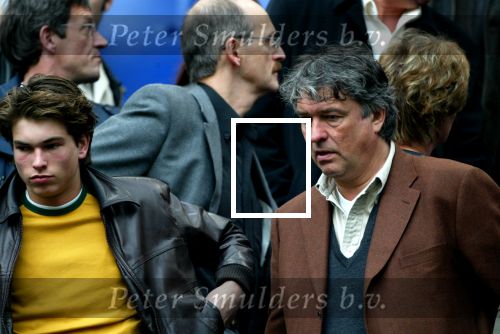 Amsterdam 18 maart 2002

AJAX-Heerenveen 2-0
Mido, Andy v d Meyde, Chivu, v Halst, Maxwell, wamberto, Steven Pienaar, Galasek,Machlas , Ikedia en Trabelsi in aktie.
Ron Brandsteder met zoon
Peter Smulders bv