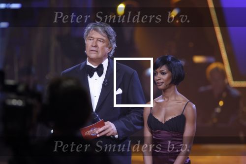 Baarn 1 april 2007
Ron Brandsteder en Sylvana Simons presenteren  Dancing with the stars.
Peter Smulders bv