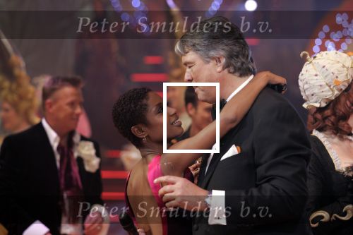 Aalsmer 12 december 2005
Dancing with the stars.
Ron Brandsteder en Sylvana Simons 
Peter Smulders bv