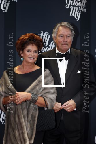 Amsterdam 11 november 2012
Premiere Zij gelooft in mij in het nieuwe de la mar.
Ron Brandsteder met zijn vrouw Yvonne Brandsteder
Peter Smulders bv